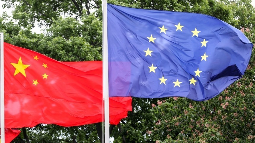 Депутат Европарламента заявил о вбивании США и НАТО клина между Европой и КНР