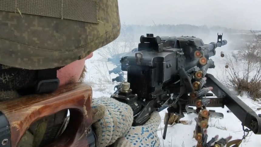 Пробивая оборону: российские силы штурмуют Марьинку
