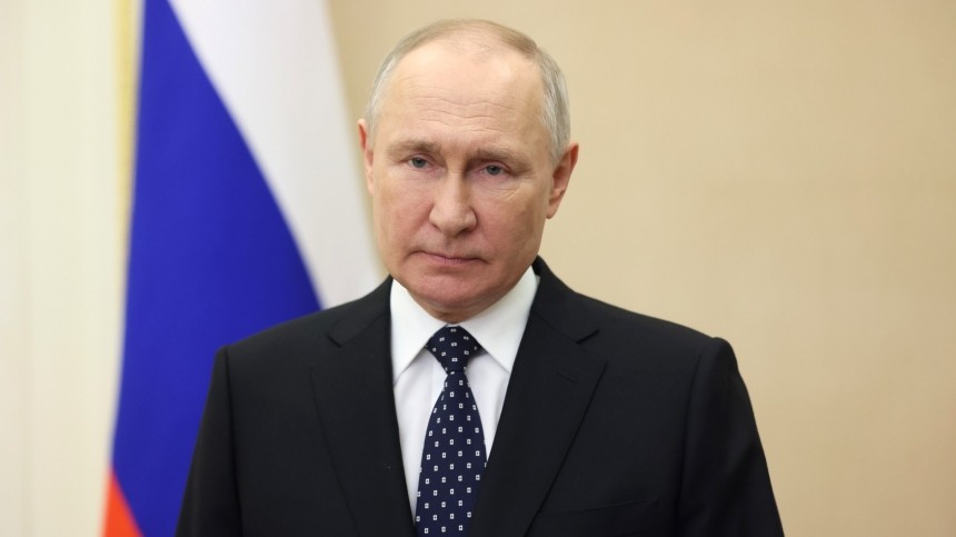 Владимир Путин совершил рабочую поездку в Мариуполь
