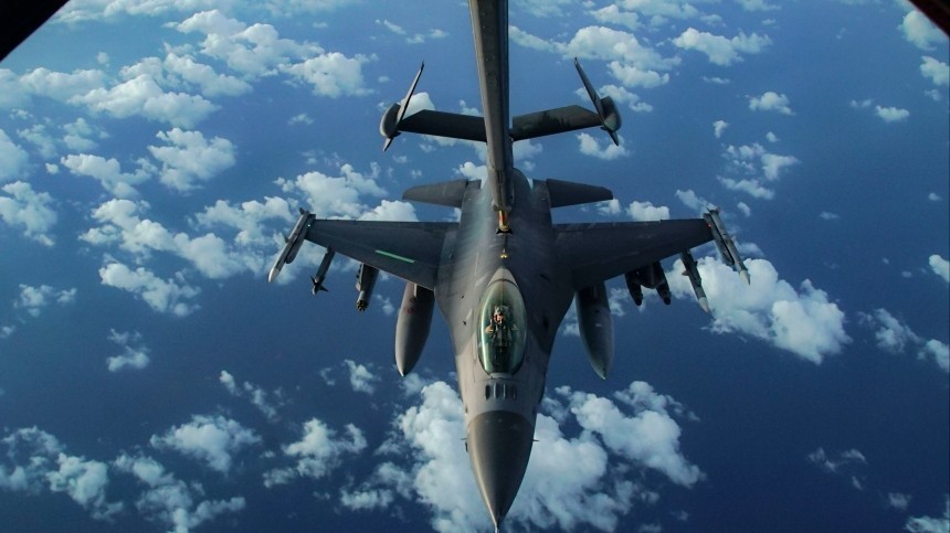 Американцы хитрят: стоит ли Украине ждать истребители F-16