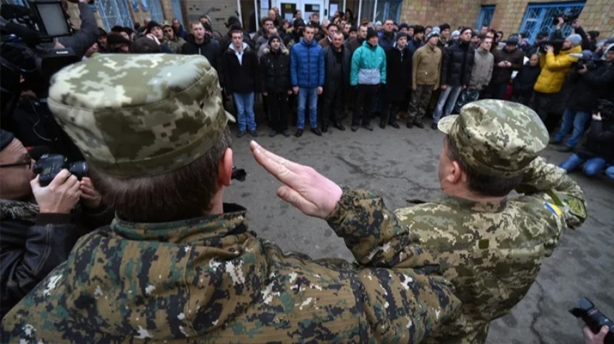 На Украине заявили о возможном усилении мобилизации в стране