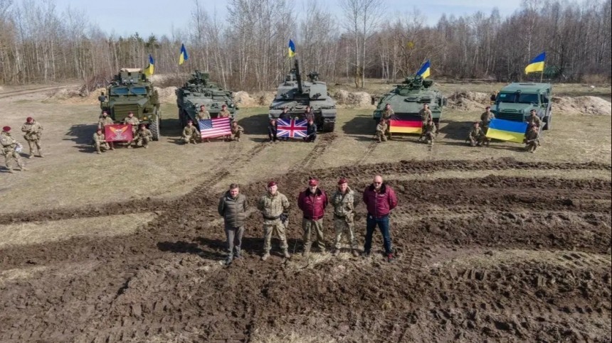 Патрушев заявил об участии около 50 стран в конфликте на стороне Киева