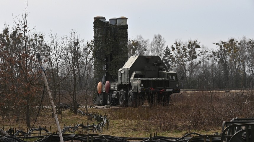 Российская ПВО впервые сбила украинскую ракету Гром-2 в зоне СВО