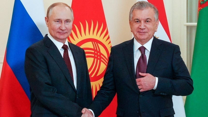 Путин обсудил с главой Узбекистана укрепление партнерства