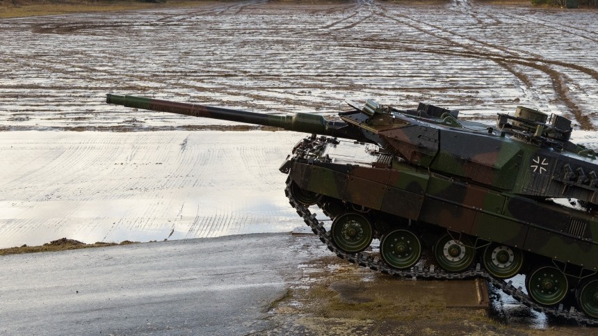 Утопили в болоте: как российские бойцы захватили немецкий танк Leopard