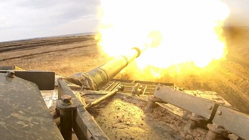ВС РФ пресекли попытку ВСУ форсировать Днепр, нанеся удары из танков и артиллерии