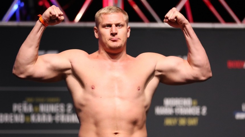 Рекорд UFC: десантник Павлович отправил Блэйдса поспать в первом раунде