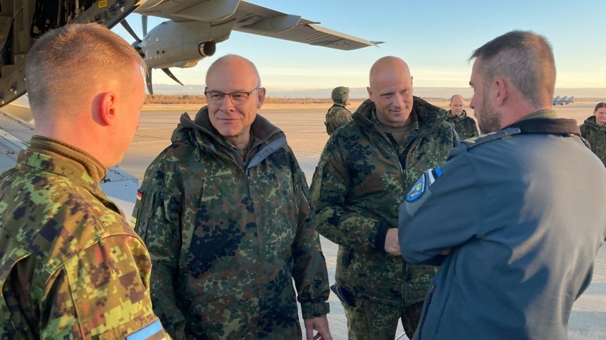 Министр обороны Эстонии назвал целью страны развал России