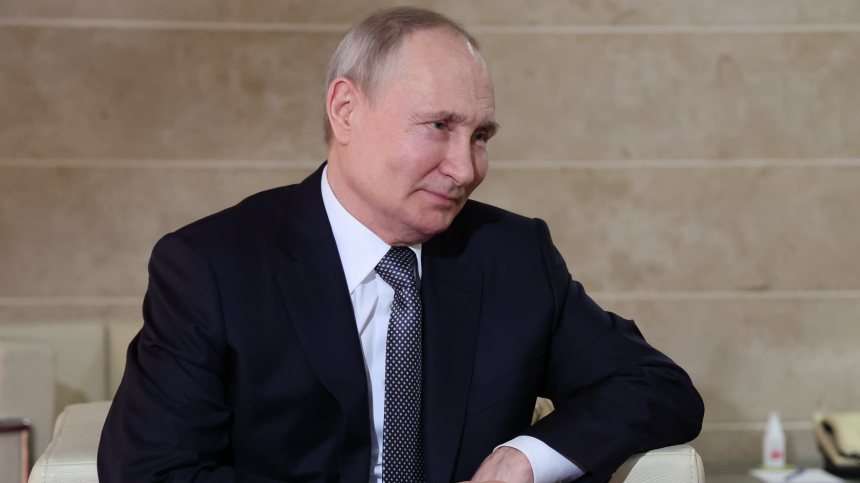 Путин поздравил лидеров дружественных стран с 78-й годовщиной Победы