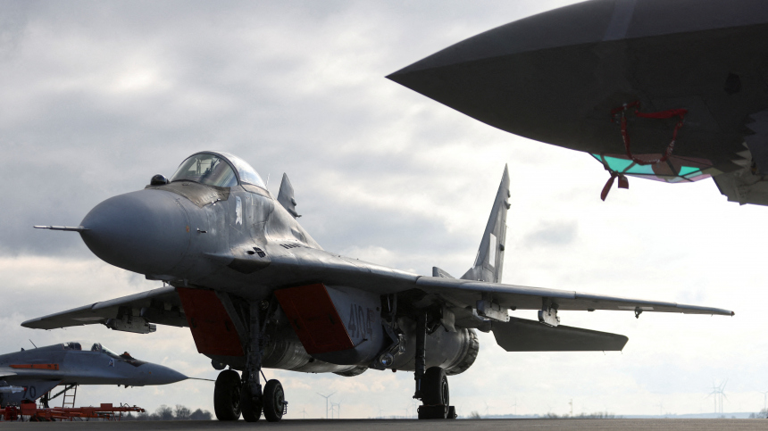 Польша передала Киеву 14 истребителей МиГ-29