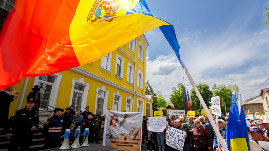 Охота на конкурентов: в Молдавии хотят запретить партию Шор