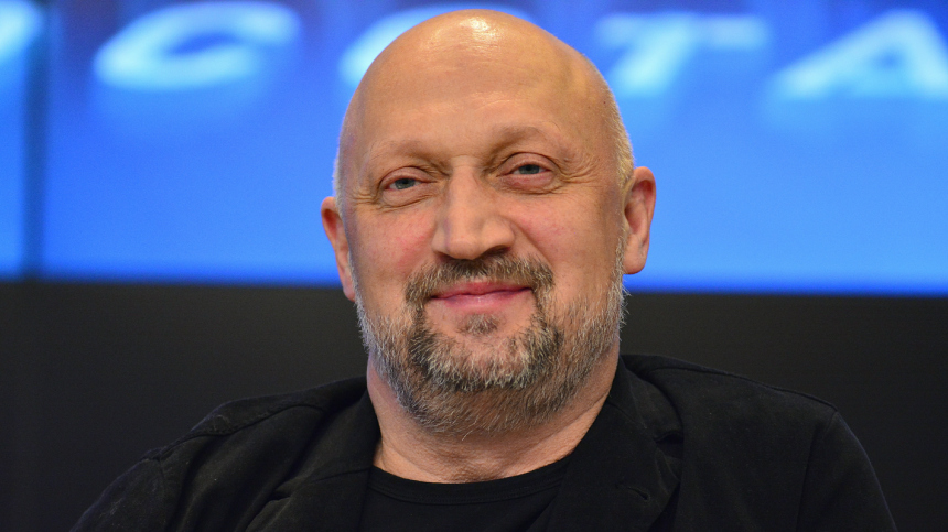 Гоша Куценко о поцелуях в постельных сценах: Сосаться нужно нормально