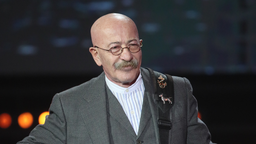 Машина Розенбаума попала в ДТП: но где был сам артист