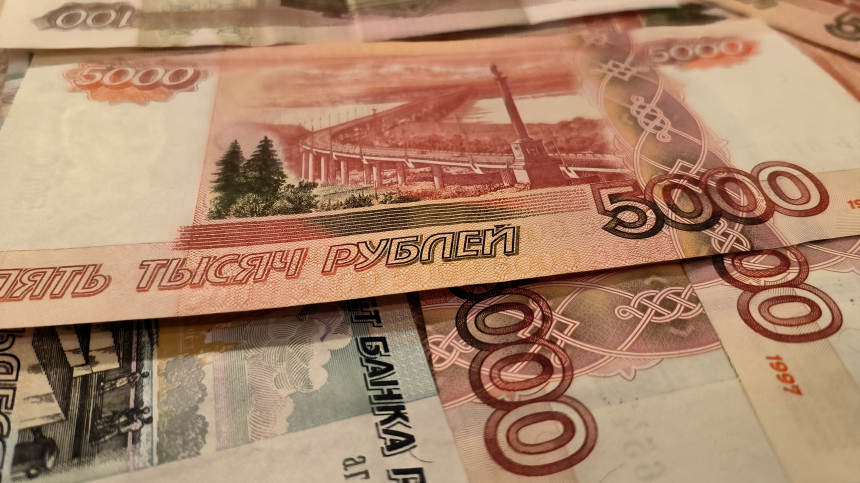 Почему людям сложно накопить крупную сумму мнение финансиста