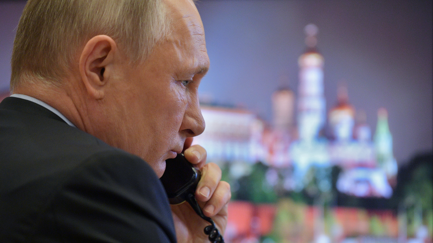 Путин заявил, что поговорил по телефону с президентом Бразилии
