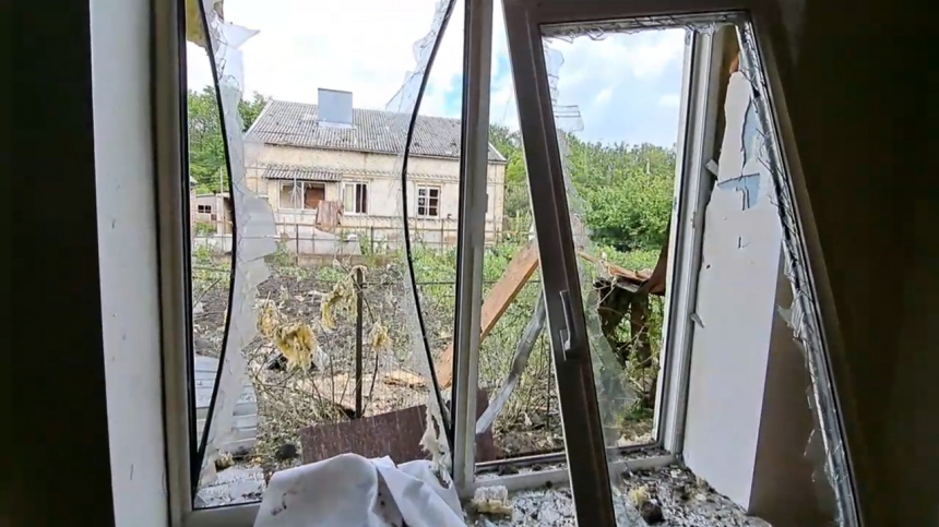 Женщина погибла в результате обстрела украинскими боевиками Волновахи в ДНР