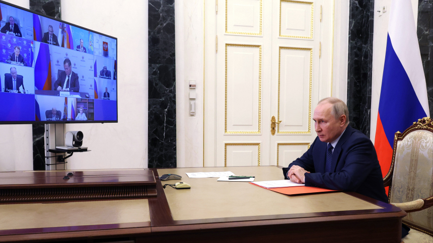 Путин обсудил с членами Совбеза внутриполитическую безопасность России