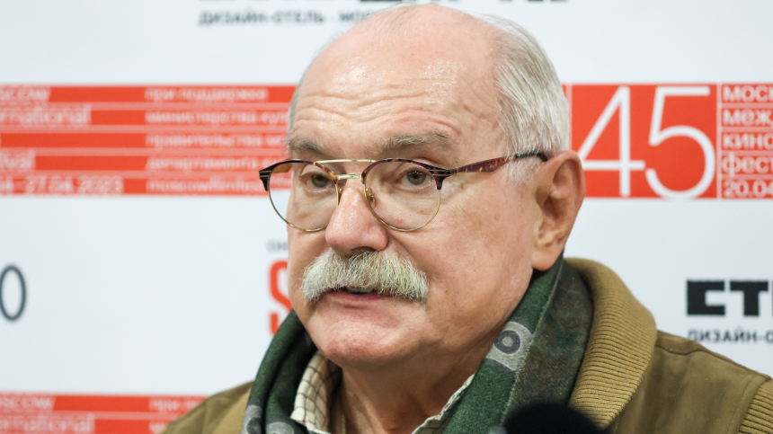 Никита Михалков госпитализирован после жалоб на работу сердца