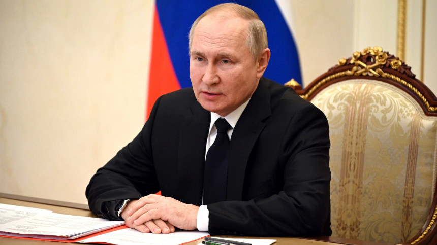 Песков: Путин открыт к контактам для достижения целей СВО иными путями