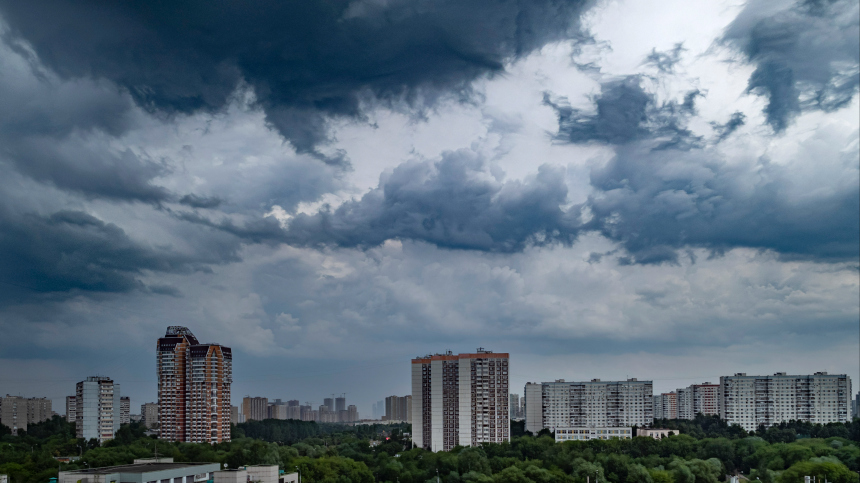Невзрачная погода: жара вновь обойдет Москву стороной