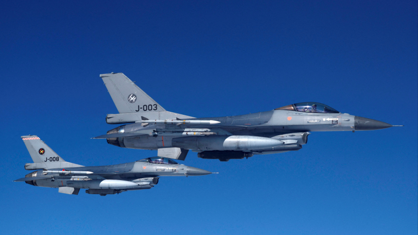 Дружеское письмо: США одобрили передачу Киеву истребителей F-16