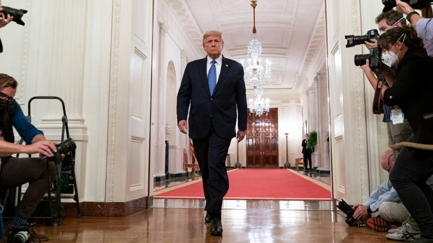 Легендарные показатели: Трамп назвал причину отказа от участия в дебатах