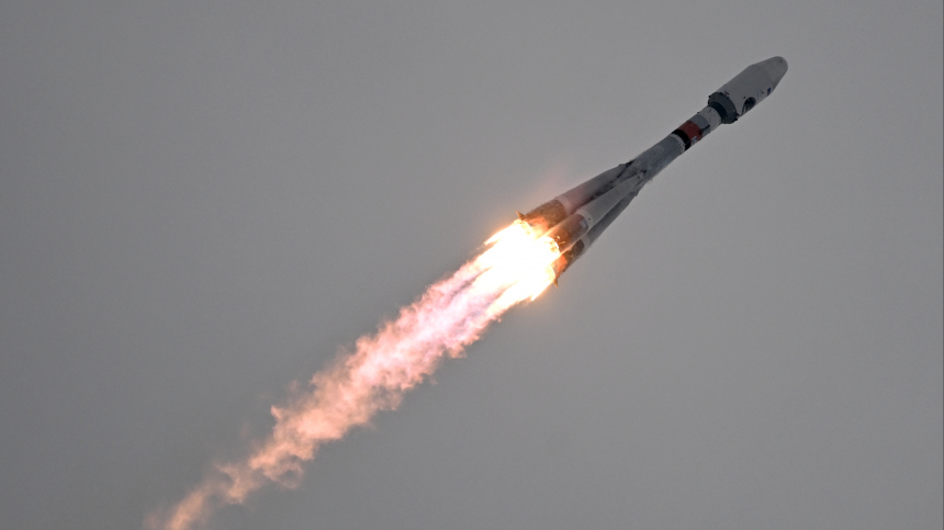 В Роскосмосе назвали причину крушения станции Луна-25