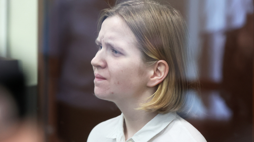 Суд продлил арест Дарье Треповой*, обвиняемой в теракте в Петербурге