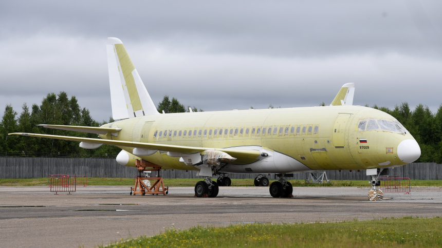 Российский самолет SJ-100 успешно завершил важный этап испытаний