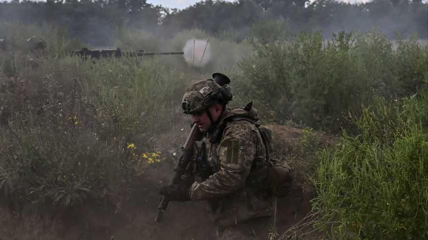 Слишком шумно: в Британии намерены закрыть полигон, где тренируют боевиков ВСУ