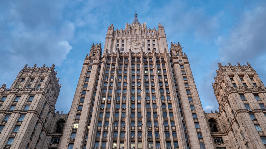 МИД России выразил послу Болгарии протест из-за выдворения настоятеля РПЦ