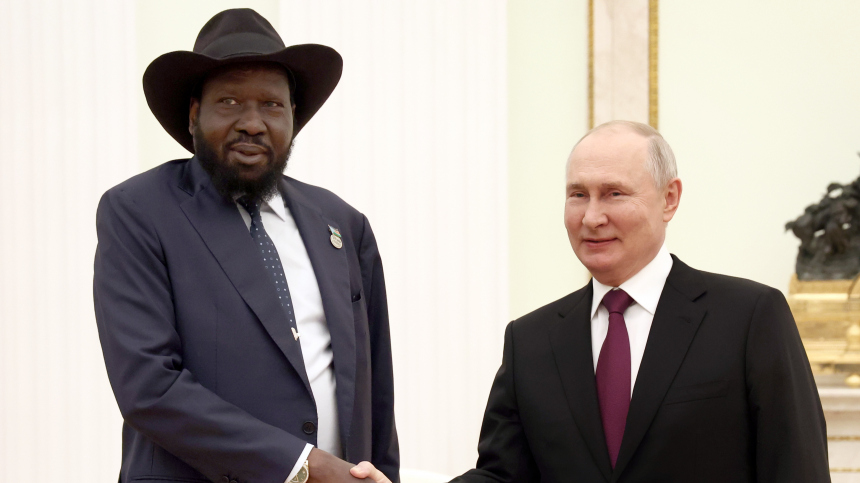 Путин обсудил с президентом Южного Судана перспективы экономических отношений