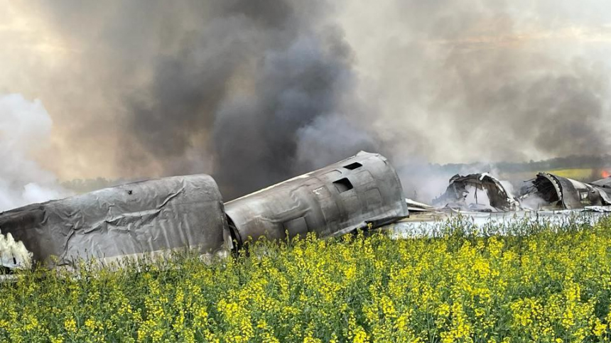 При крушении самолета в Ставропольском крае погиб один из летчиков