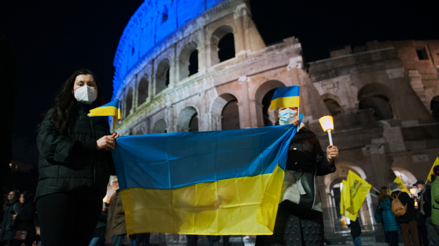 Открыть глаза: для чего украинские националисты в Италии составляют черные списки