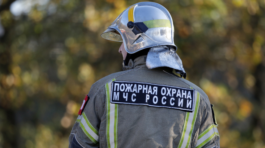 От лопат с ведрами до роботов и авиации: пожарной охране России  375 лет