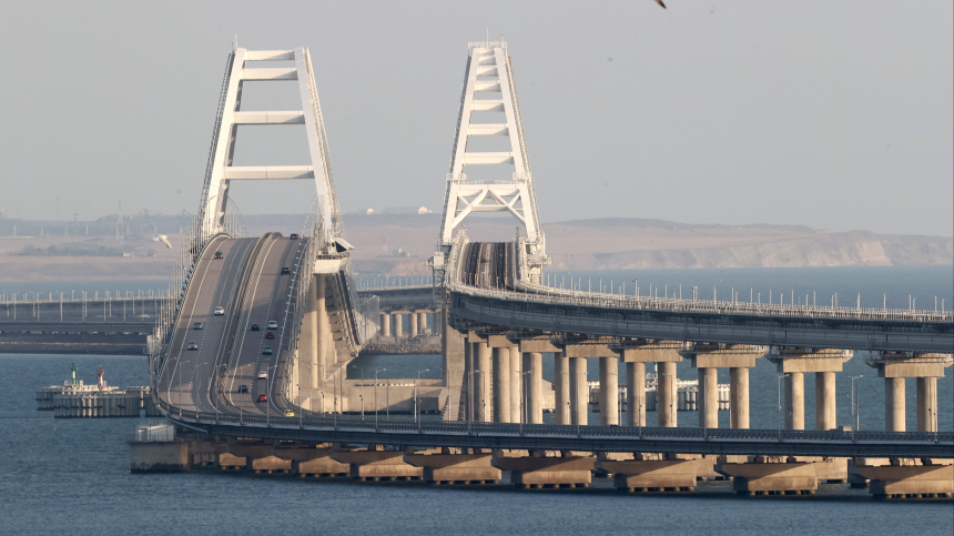 На Украине вновь намекнули на готовящийся удар по Крымскому мосту