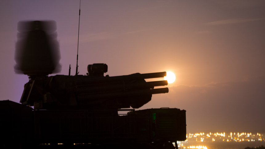 Силы ПВО уничтожили четыре американские ракеты ATACMS над Крымом