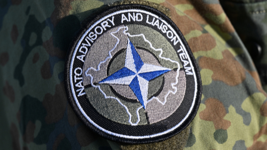В НАТО установили красные линии для вмешательства в конфликт на Украине