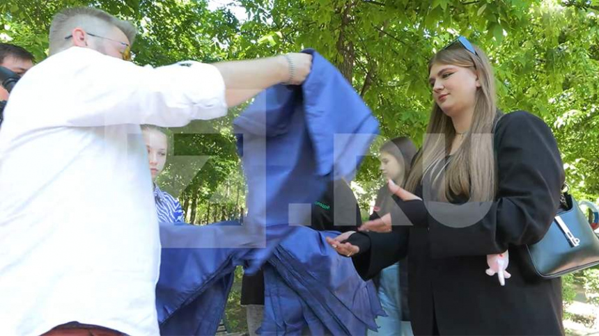 В Запорожской области прошла акция Синий платочек Победы