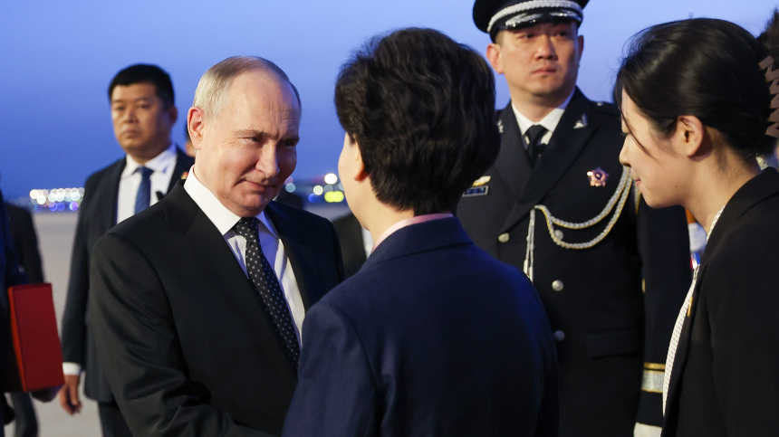 Путин прибыл в Пекин с первым после переизбрания зарубежным визитом