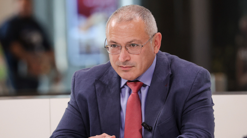Генпрокуратура России подала иск в суд на Ходорковского* и Лебедева