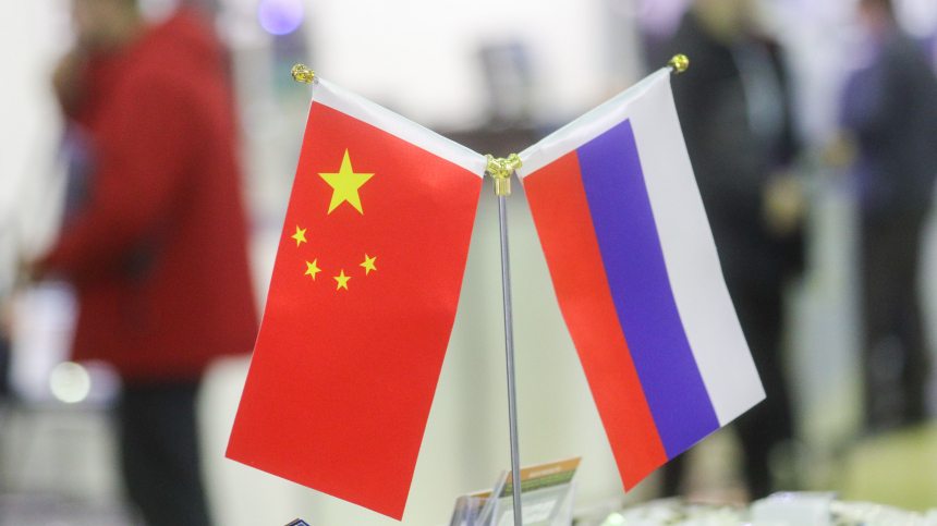 Песков: Москва и Пекин намерены продолжать диалог по поставкам газа