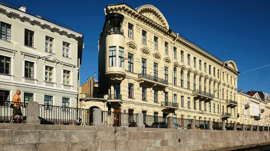 Будет еще красивее: в Петербурге запущена программа реставрации зданий