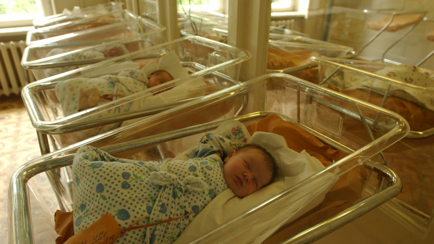 Рекорд: в Свердловской области за неделю родились сразу четыре пары близнецов