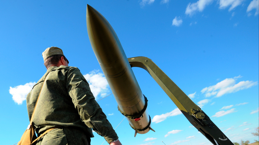 «Искандеры» и авиация: как в России проходит третий этап учений ядерных сил
