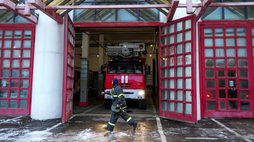 Один человек погиб при пожаре в Невском районе Петербурга