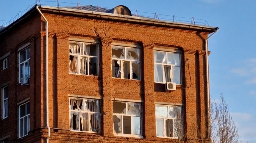 В Энгельсском районе введен режим ЧС муниципального уровня после атаки БПЛА