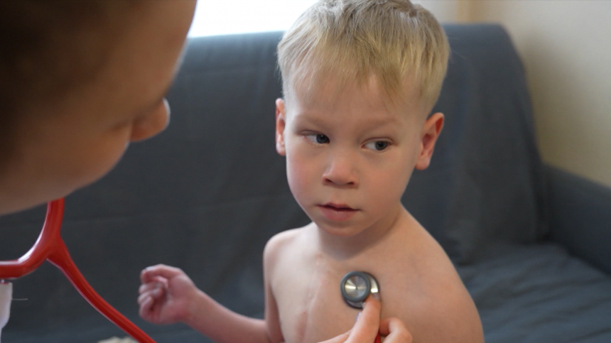 Пятый канал подводит итоги акции День добрых дел для пятилетнего Андрея