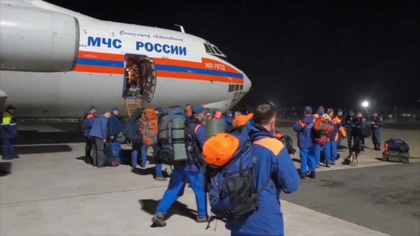 Два самолета МЧС РФ вылетели в Мьянму на помощь пострадавшим от землетрясения