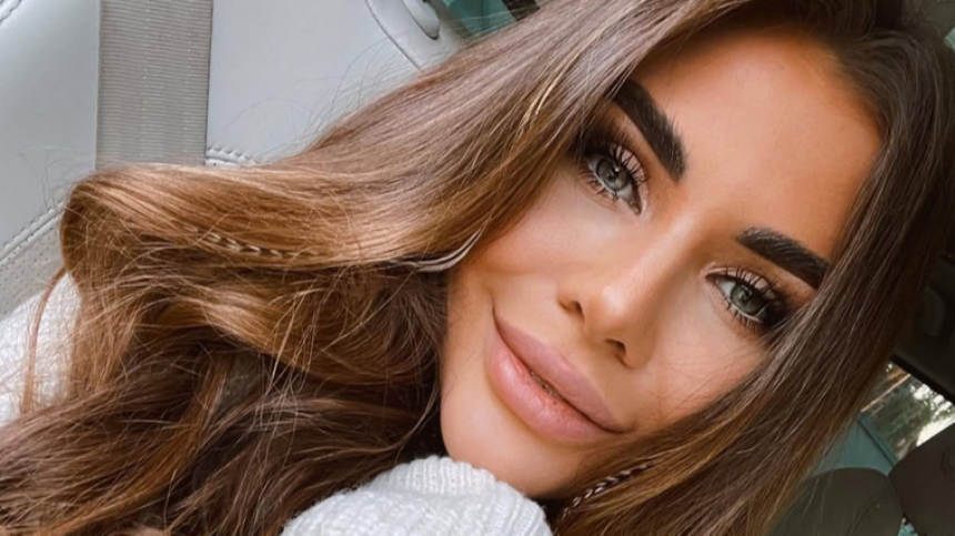 Мы должны больше красоты этому миру: блогер София Стужук раскрыла пол ребенка